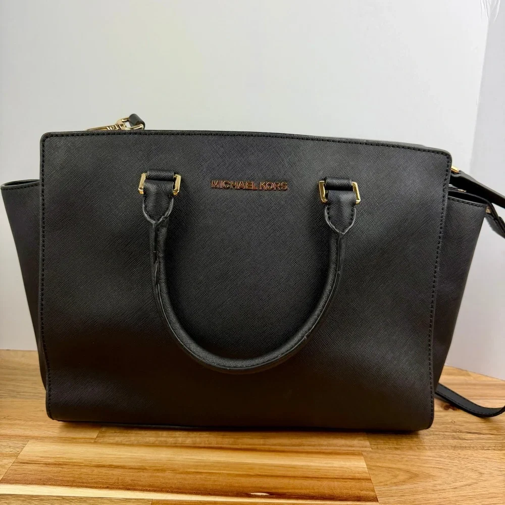 Michael Kors Selma Black Saffiano Leather Satchel Crossbody Bag Gold Hardware
